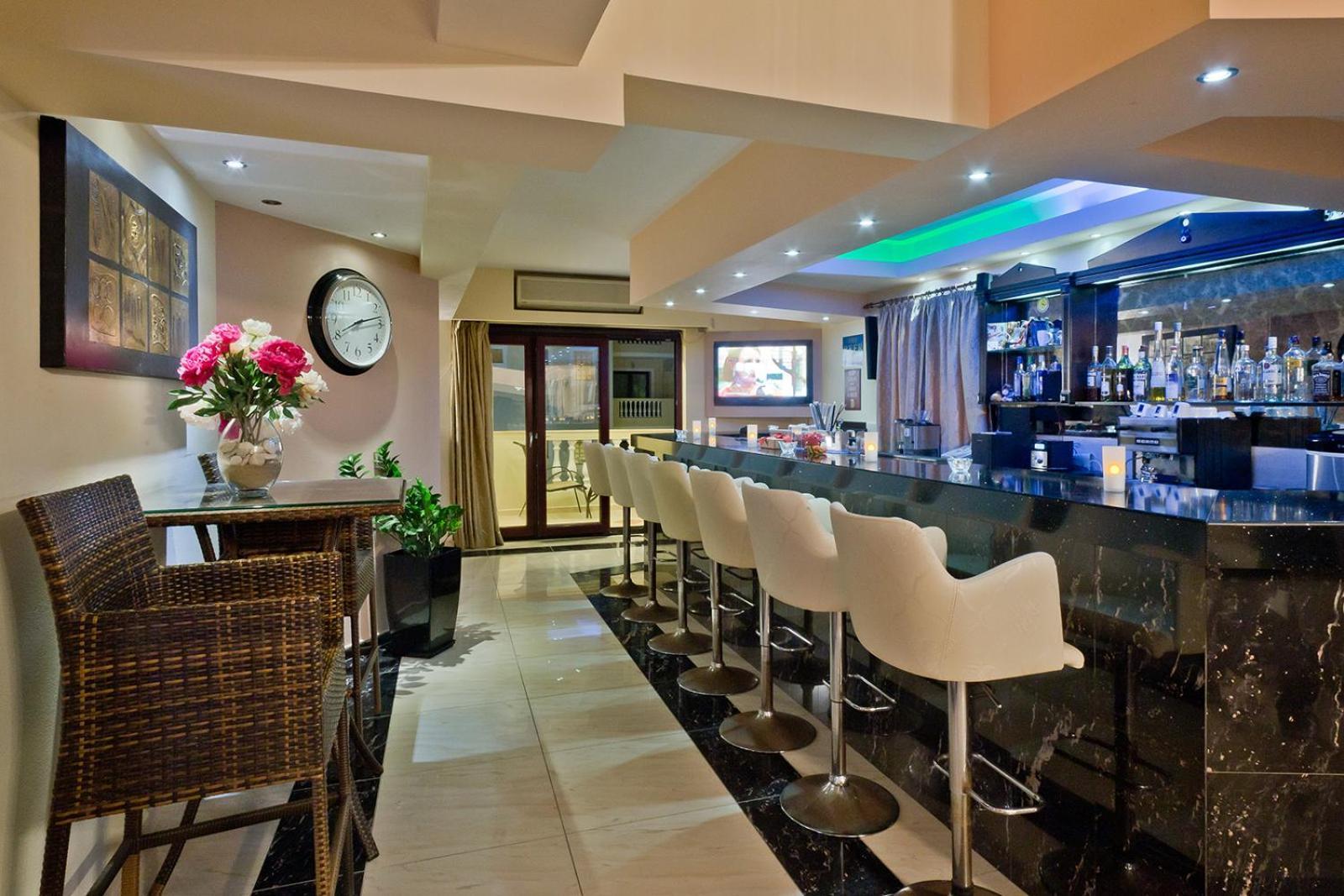 Socrates Hotel Apartments Karpathos Luaran gambar